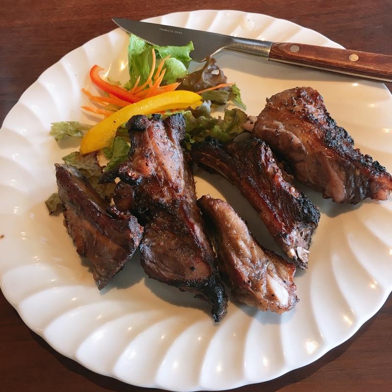 スペアリブの石窯焼き（ワイン風味）(檪の丘 （クヌギノオカ）)