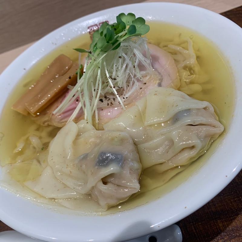 淡麗 塩　大盛　特大生姜香るワンタン(中華そば 色即是空)