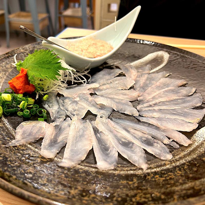 かわはぎ活き造り(旨いの専門店肉と魚博多ゆめはな)