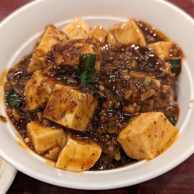 マーボー丼(中華飯店 一番)