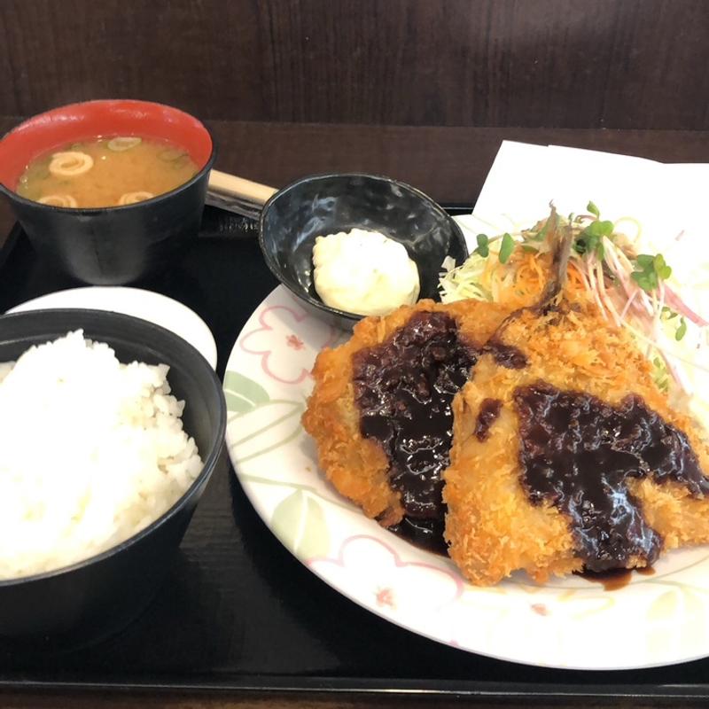 アジフライ＆コロッケ定食(三木サービスエリア（下り線） フードコート )