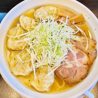 塩わんたん麺(ラーメンROOTS)