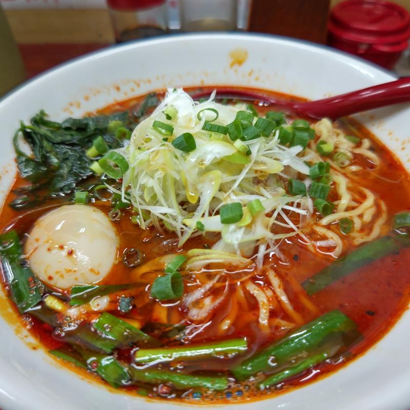 味玉入りドラごんラーメン(らーめん ドラごんち)