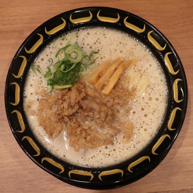 濃厚牛肉ラーメン(特製味噌ラーメン わだ商店 西池袋店 （旧：大阪スタ味噌ラーメンわだ）)