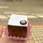 カスタード(熱海スクエアシュークリーム)