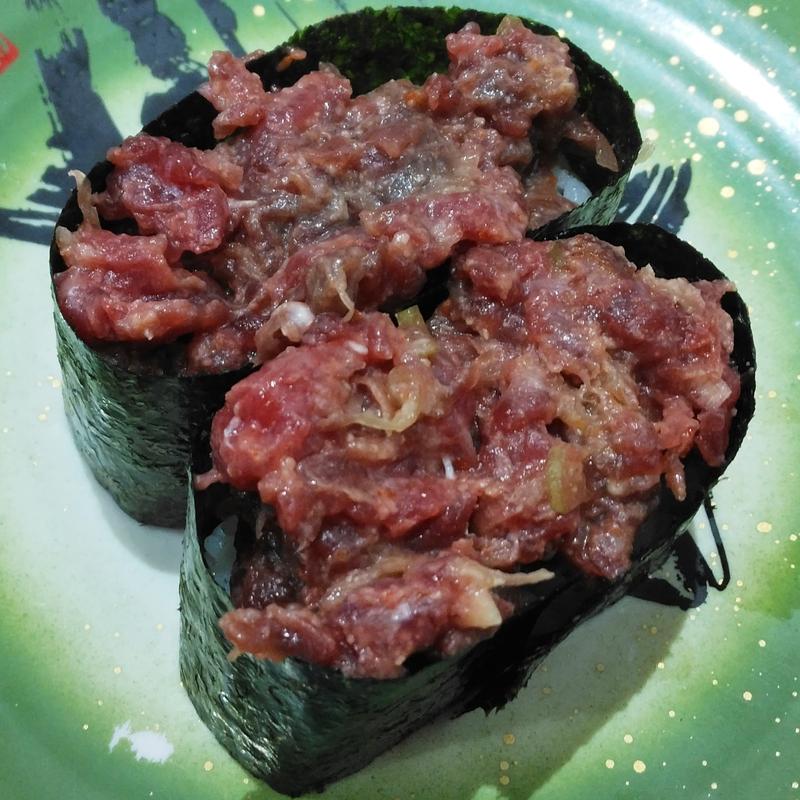 くじらたたき軍艦(寿司おのざき)