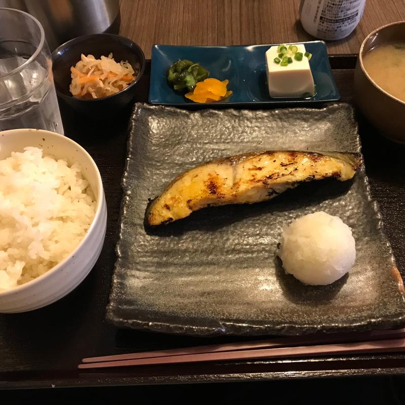 銀ヒラス西京漬け定食(さいまや)