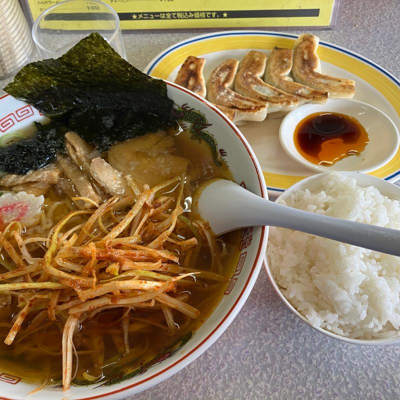 醤油ラーメン+餃子半ライス(麺屋☆めん吉)