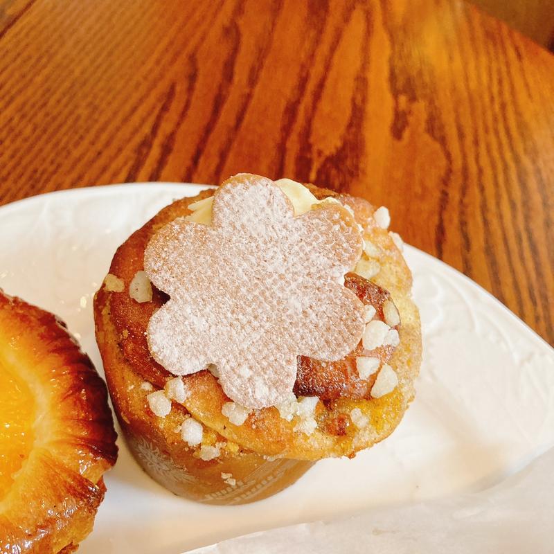 カルダモンロール(マダムルージュ)