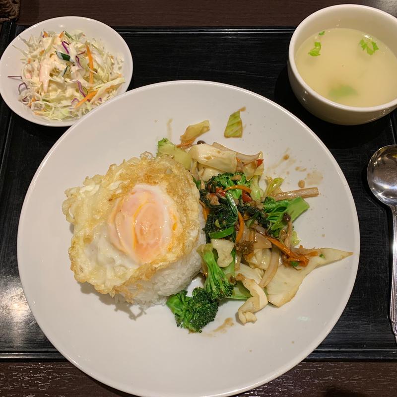 野菜ガパオ(Thai Cuisine GAPRAO)