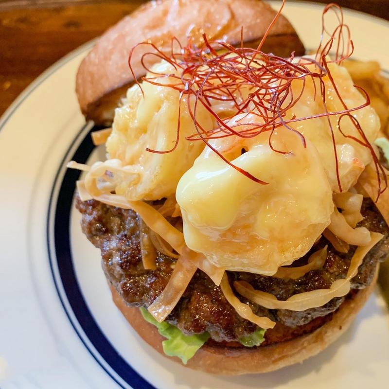 限定　特製ソースのプリプリエビマヨバーガー(アンバープレイス)