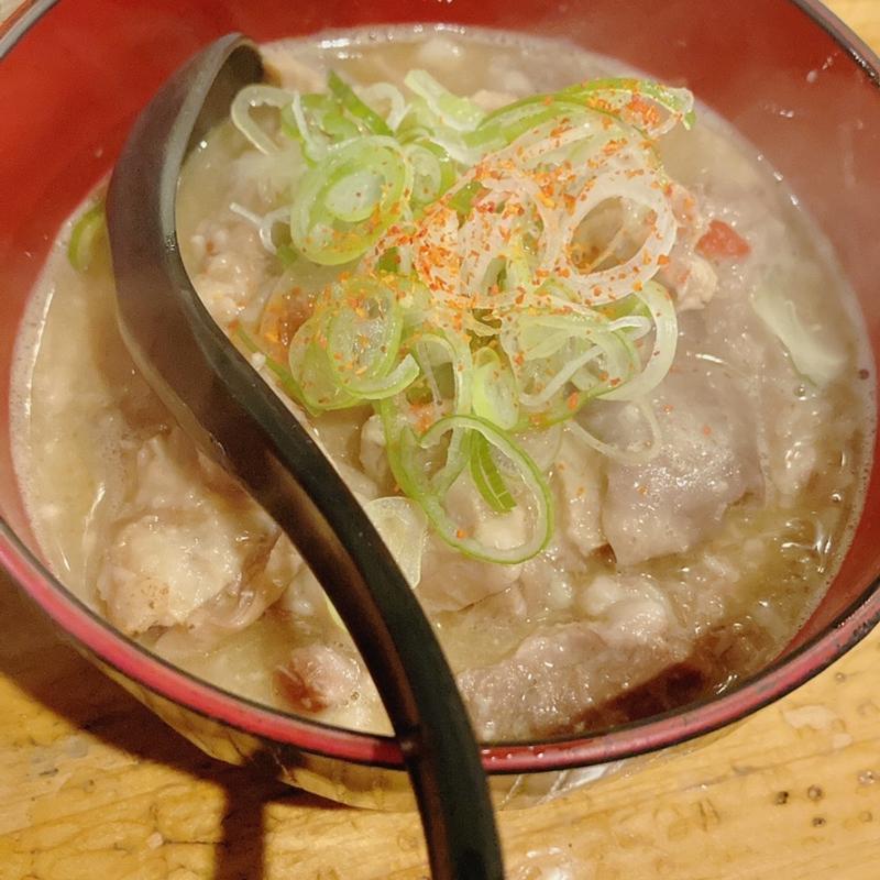 自家製 もつ煮込み(平成大衆酒場 やきとん じゃんじゃん)