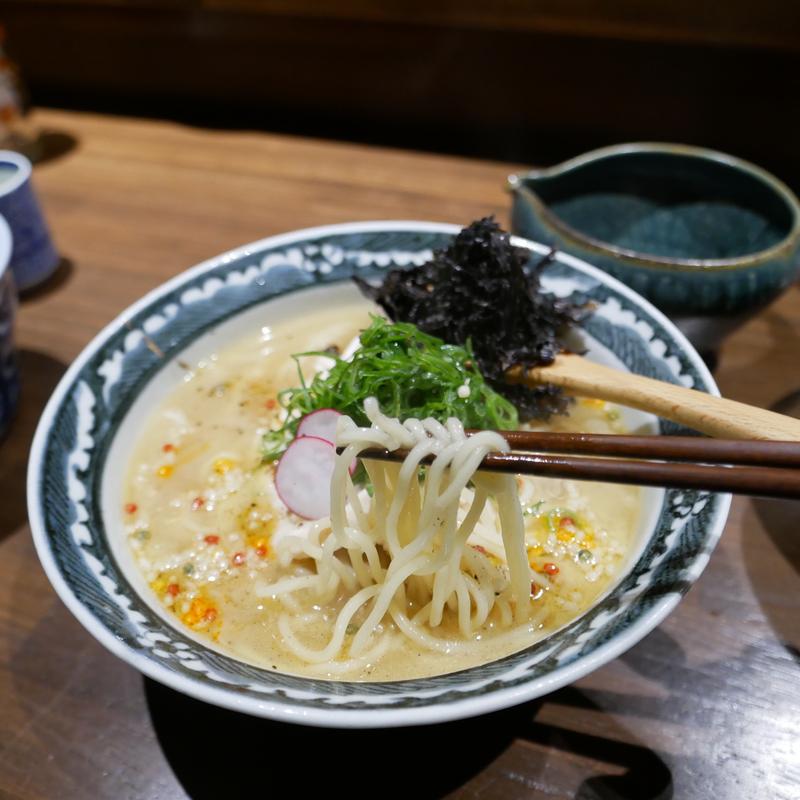 〆のラーメン(にほんしゅ屋しゅうろく)