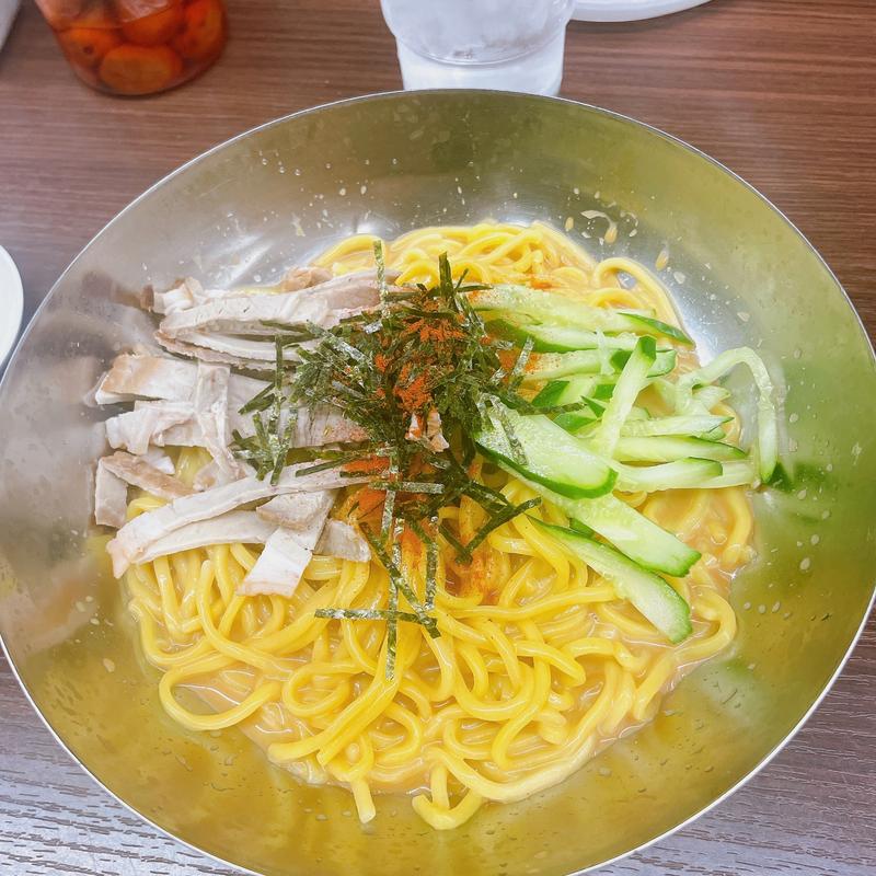 冷麺(来来亭 六地蔵店 （らいらいてい）)