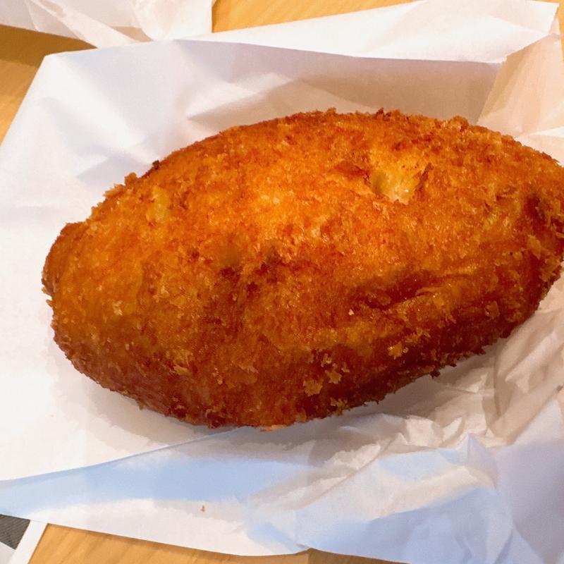 カレーパン(ラ・タヴォラ・ディ・オーヴェルニュ)