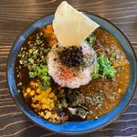 あいがけカレー(かくれ家スパイス食堂 咖喱家ゆるり)