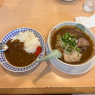 カレーラーメン(ひゃくてんまんてん )