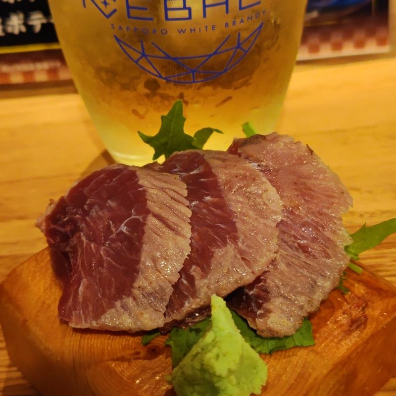 まぐろのほほ肉のたたき(三崎まぐろ専門店 Tunaがる 横浜ドリームランド店)