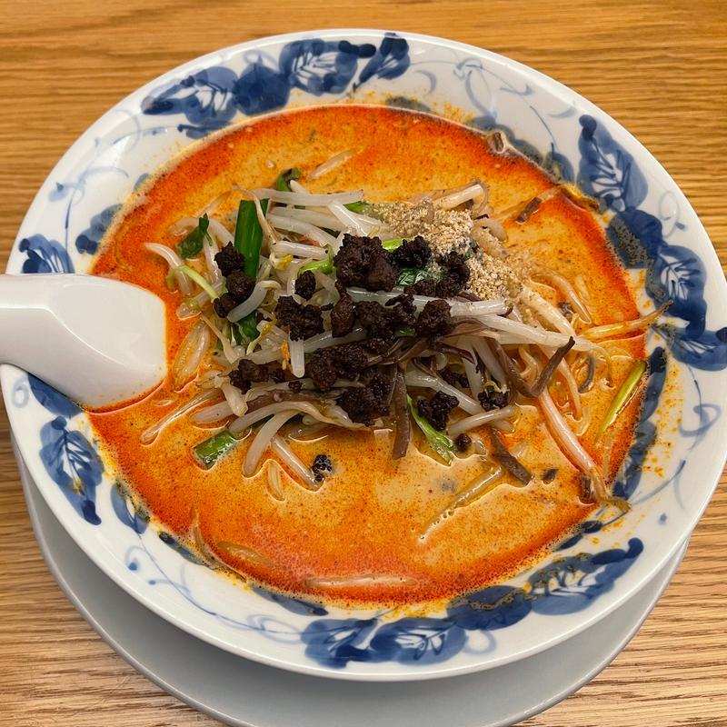 青山担々麺(希須林 青山 （キスリン）)