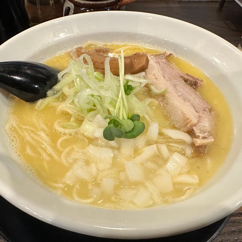 濃厚鶏白湯のしお(高なべ)