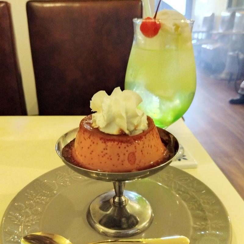 オーナーの本気プリン(露空喫茶もあ)