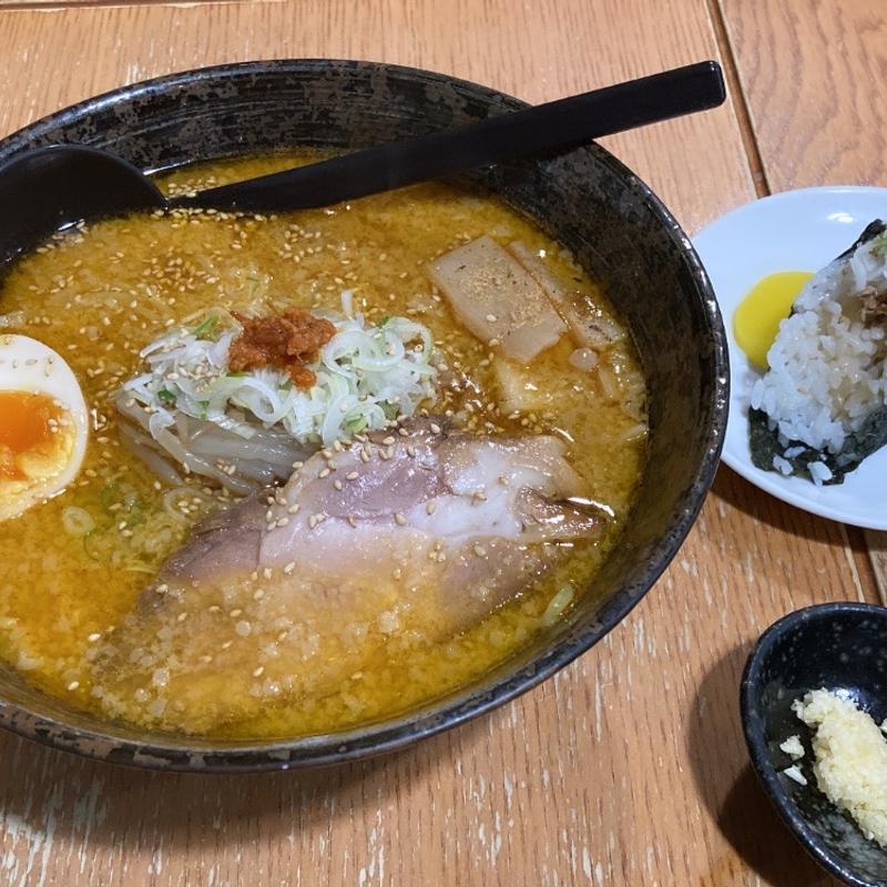 ピリ辛味噌ラーメン(一歩)
