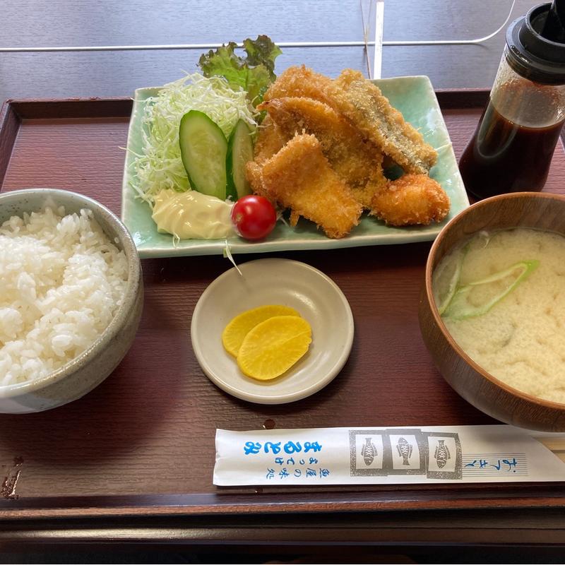 ミックスフライ定食(海鮮食堂 よってけまるとみ(海鮮丼))