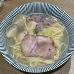 蛤らぁ麺(白)(貝だし麺きた田)