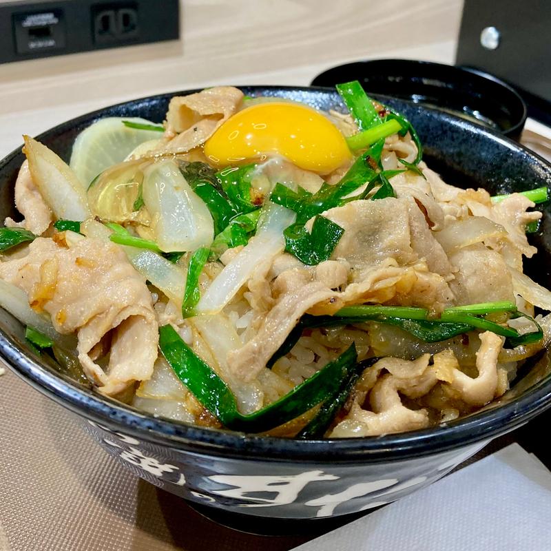 ニラすた丼(伝説のすた丼屋 ららぽーと堺店)