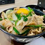ニラすた丼