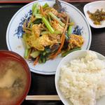 豚肉と玉子野菜炒め定食(福満坡美食)