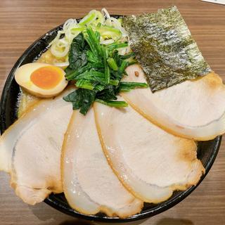 ご馳走豚ソバ(麺作ブタシャモジ)