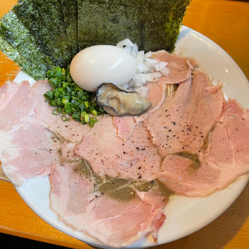 濃厚牡蠣煮干そば特製(麺屋 まほろ芭)