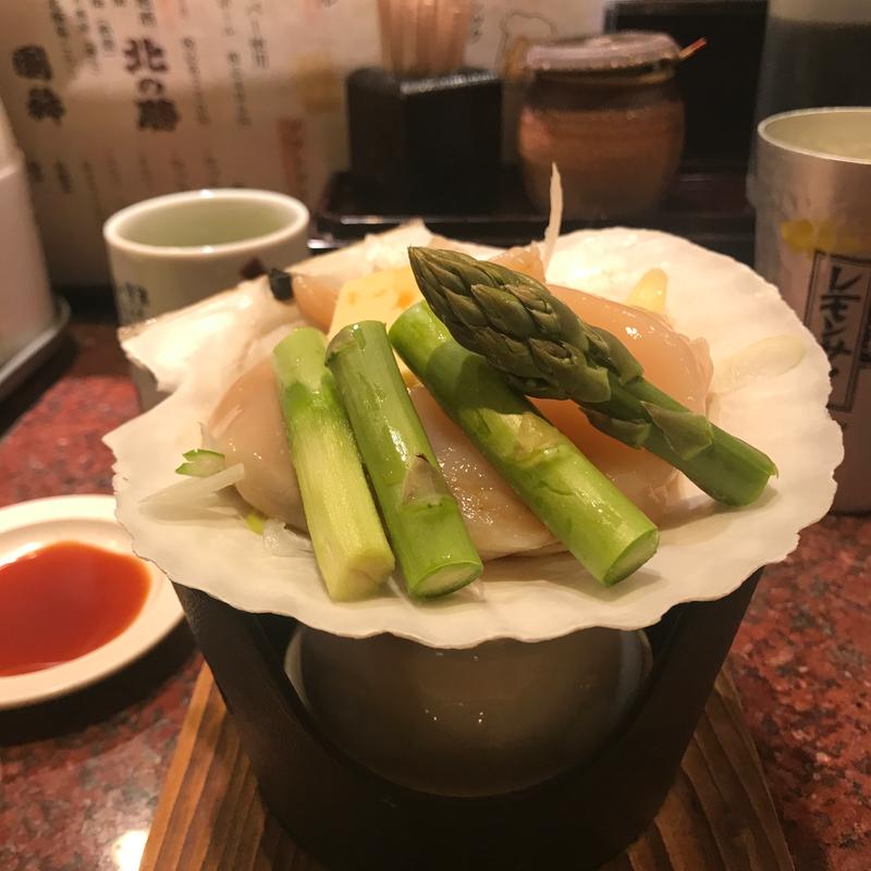 アスパラと帆立の浜焼き(回転寿司 根室花まる キラリス函館店)