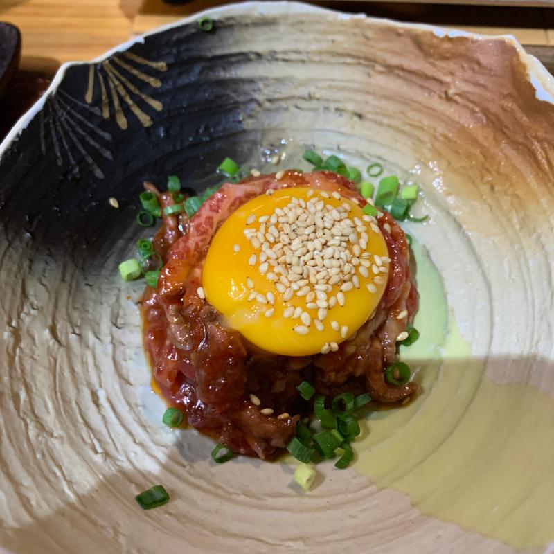 ユッケ(焼肉やらます)