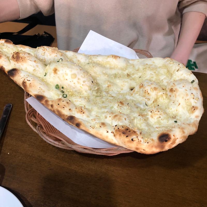 ガーリックナン(アルナパレスインドカレー 真岡店 Aarna palace Mooka store)