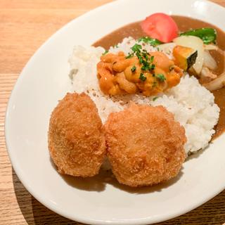 雲丹クリームコロッケカレー+雲丹(#uni Seafood)