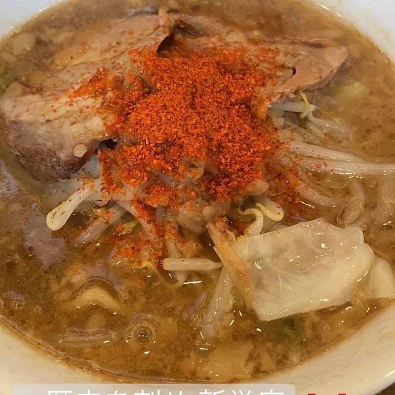 (ラーメン荘 歴史を刻め 新栄店)