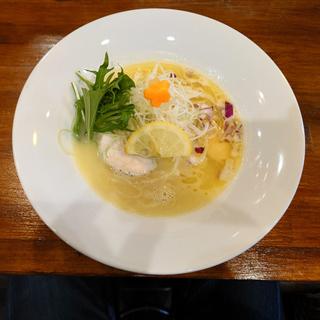 鶏白湯(白)(麺や コリキ)