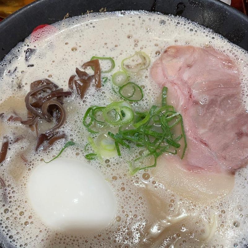 味玉らーめん(博多一幸舎 エキマルシェ大阪店)