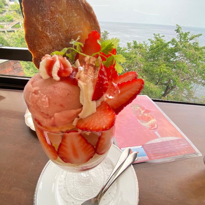 季節のパフェ(Restaurant&Sweets花の妖精)