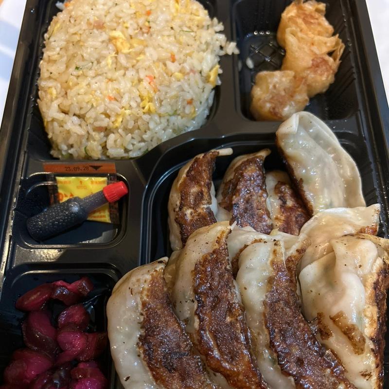 餃子弁当(大阪王将 牧野店)