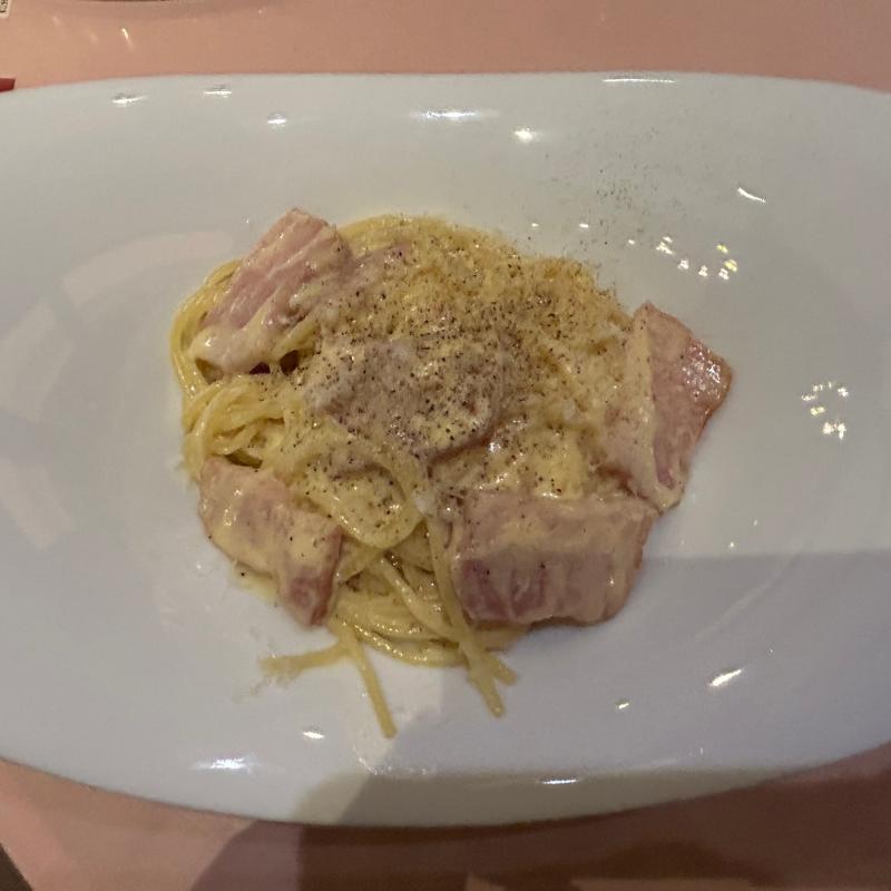 厚切りベーコンのカルボナーラ(センプレコンテ 中島店 )