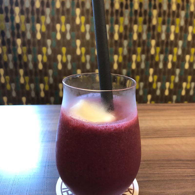 カシスヨーグルトスムージー(高倉町珈琲 柏の葉店)