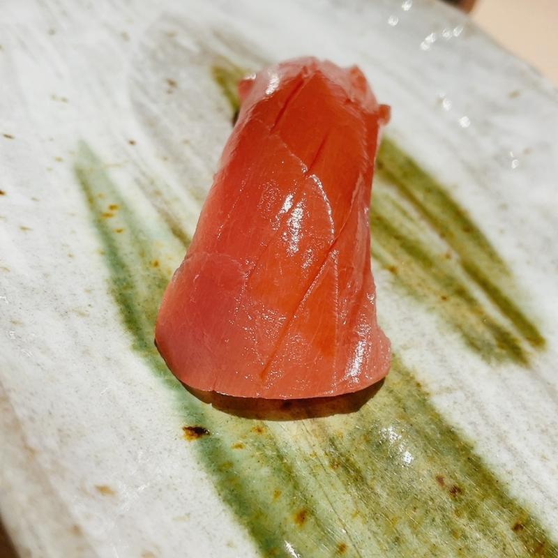 マグロ　(おたる亭弥助（OTARUTEI YASUKE）)