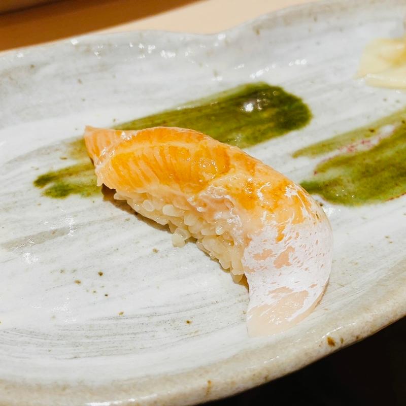 トロサーモン(おたる亭弥助（OTARUTEI YASUKE）)