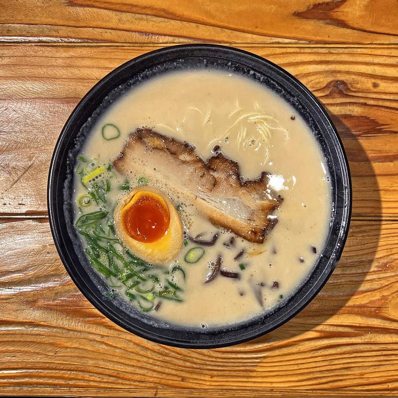 こってりとんこつ(めんくいや )