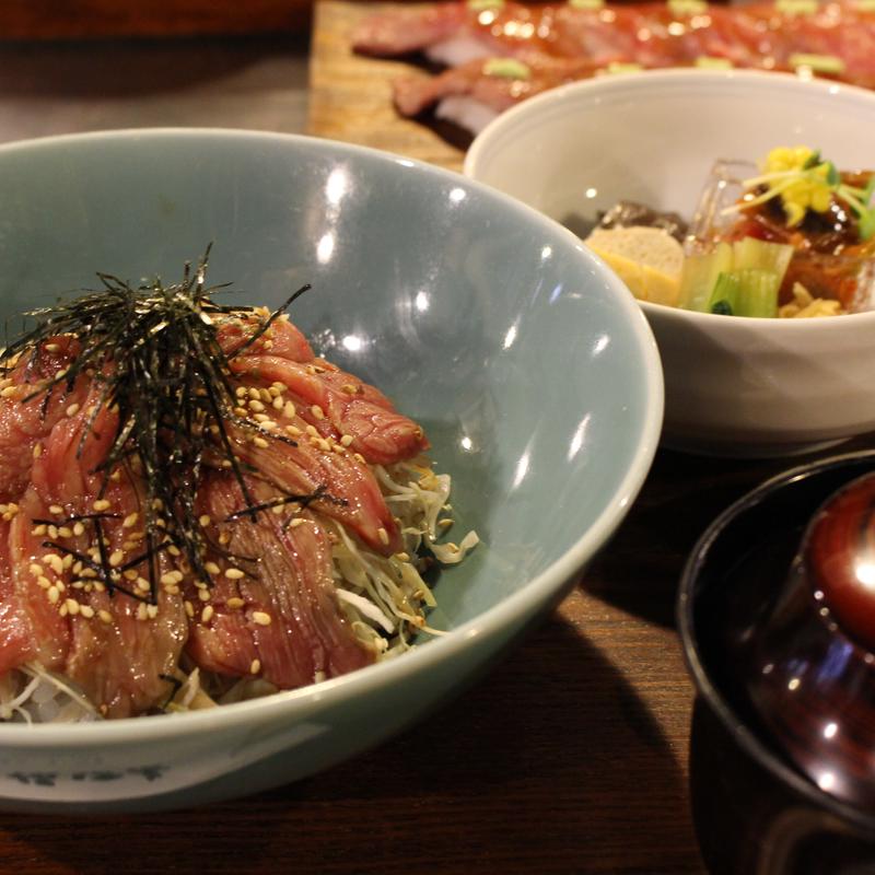 飛騨牛うっしし丼(御食事処 坂口屋)