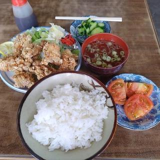 唐揚げ定食(やまあ食堂 )