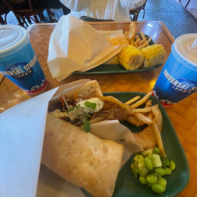 C テリヤキポークサンドプレート(ロストワールド・レストラン)